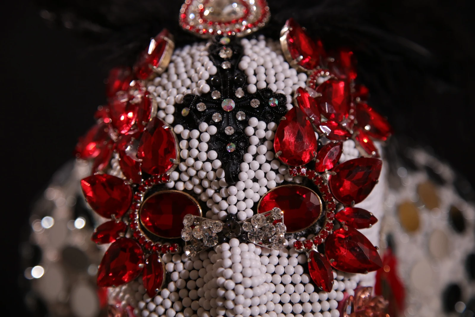 Disco Balling Heads sculpture