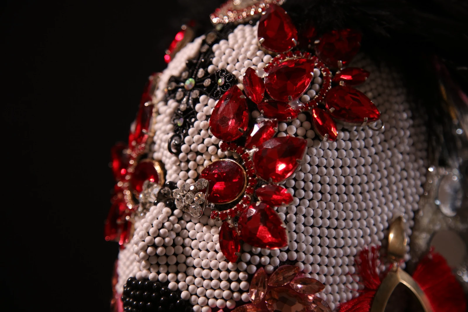 Disco Balling Heads sculpture